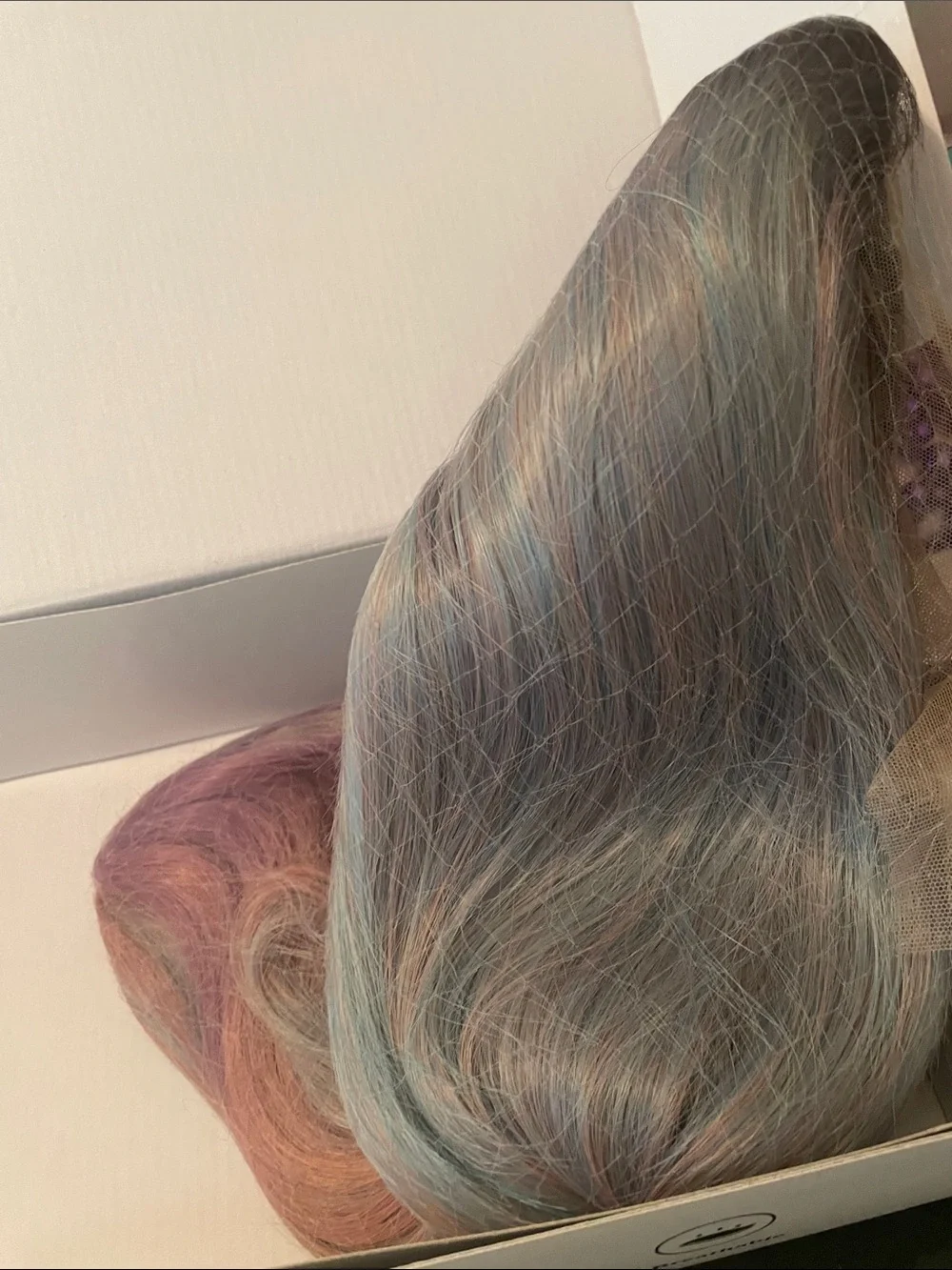 13X6 Lace Front Deluxe Wig Cap with Multi-Color Synthetic Wig